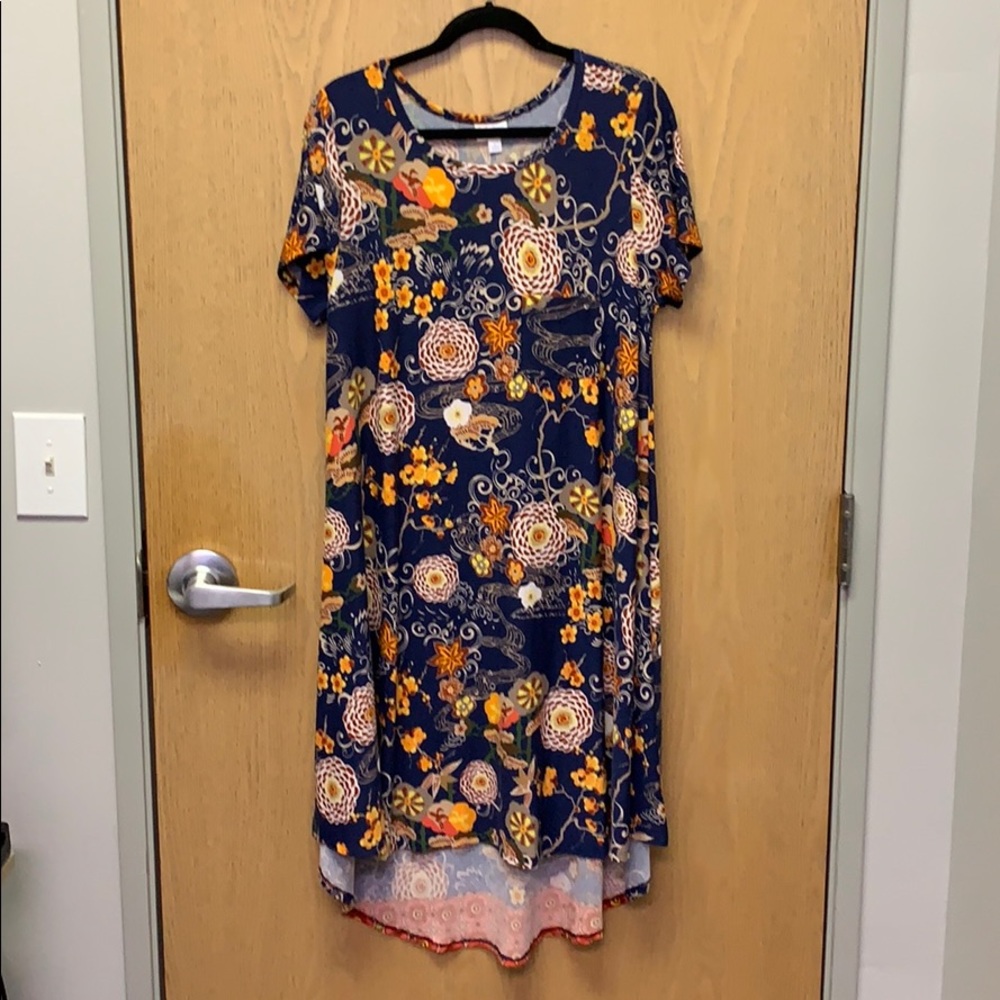LuLaRoe Carly